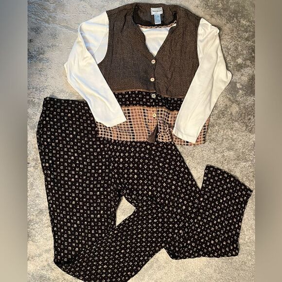Brown long sleeve sweatshirt with attached vest and pants set - Picture 1 of 6